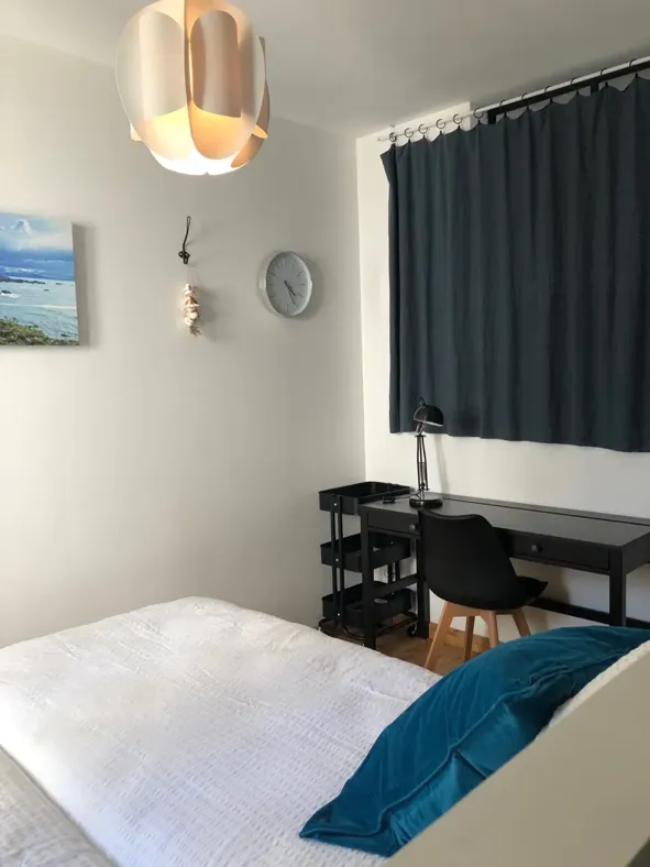 Appartement à vendre à Biarritz : le bureau de la chambre